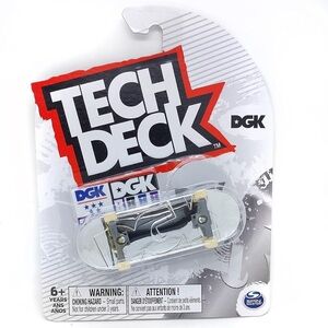 Tech Deck Platinum DGK Chase Skateboard New in Pack Fingerboard Ultra Rare